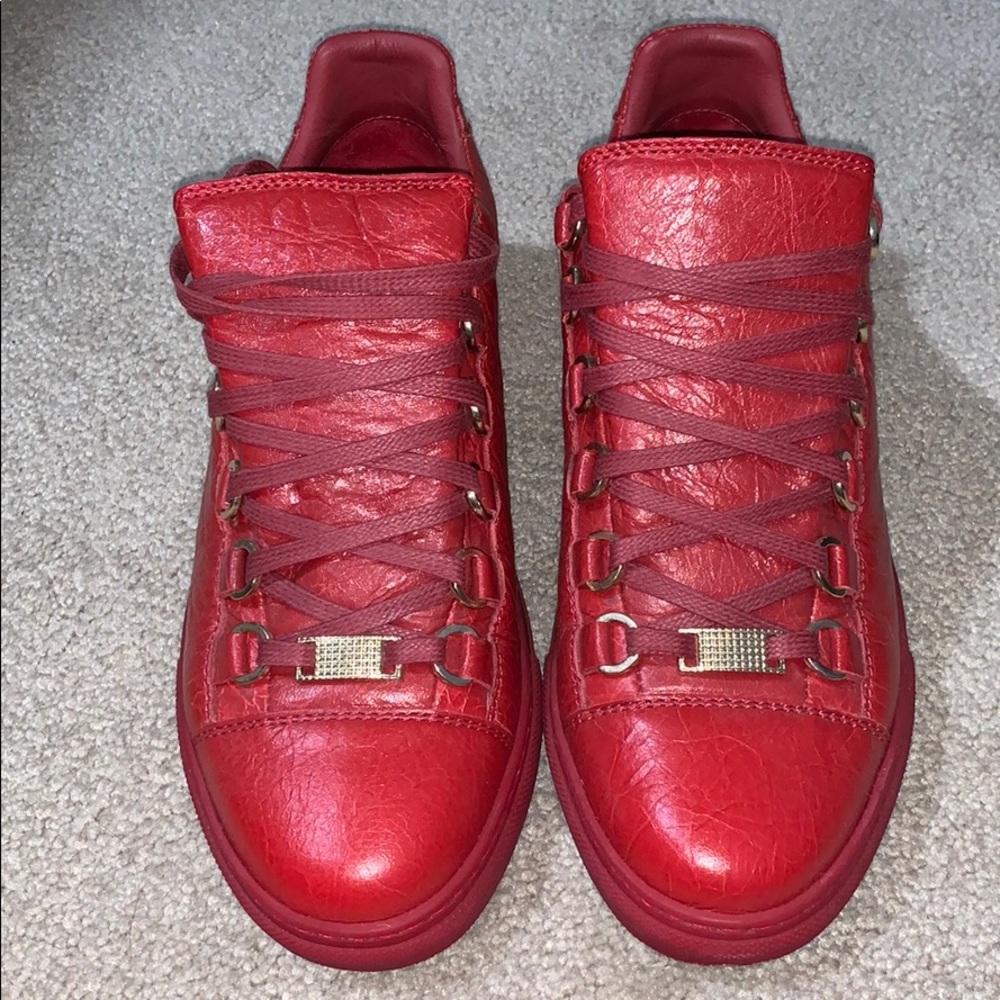 Balenciaga Arena Leather Low Top Sneaker